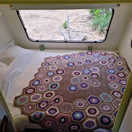 Cozy Caravane